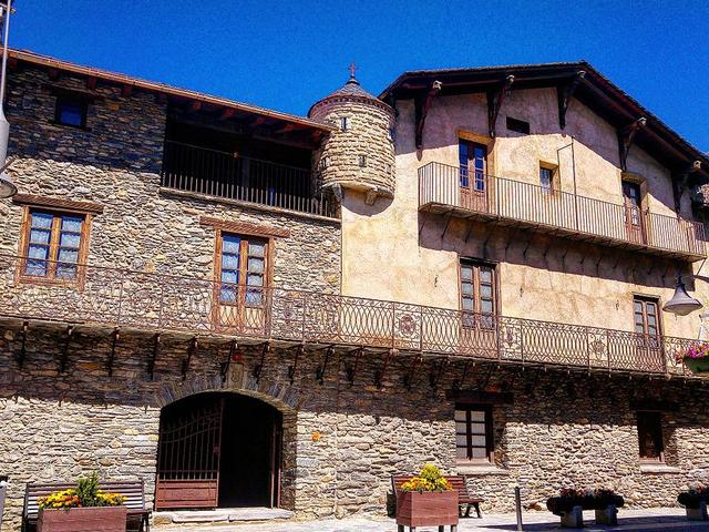 Dix-neuf musées répartis dans tout le pays, avec des thèmes uniques Ushuaia The Mountain Hotel Arinsal Dix-neuf musées répartis dans tout le pays, avec des thèmes uniques Ushuaia The Mountain Hotel Arinsal