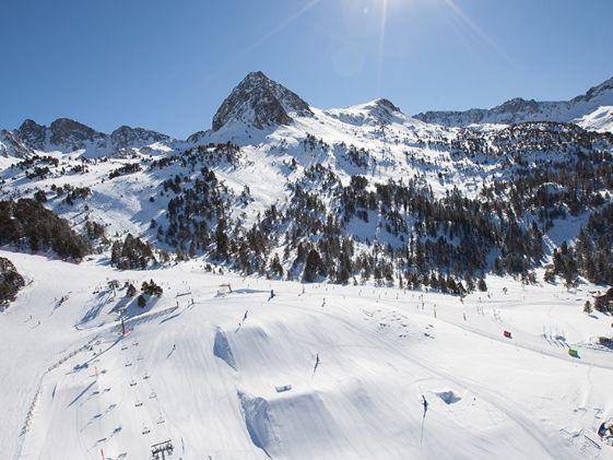 Guide de ski à Grandvalira Resorts Ushuaia The Mountain Hotel Arinsal Guide de ski à Grandvalira Resorts Ushuaia The Mountain Hotel Arinsal