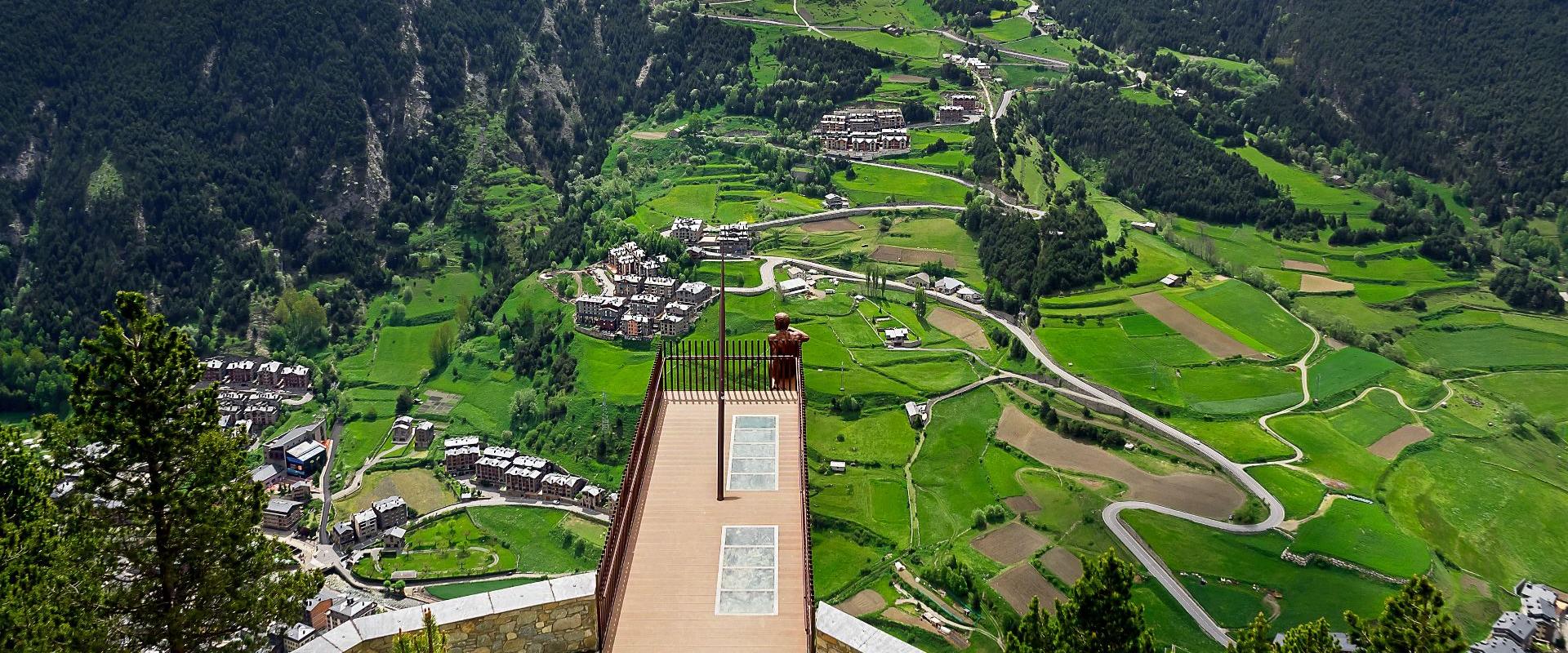 Activités d'été Ushuaia The Mountain Hotel Arinsal Activités d'été Ushuaia The Mountain Hotel Arinsal