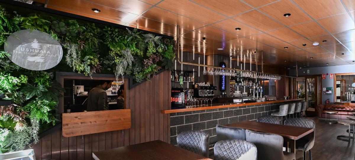 Le bar hors-piste Ushuaia The Mountain Hotel Arinsal Le bar hors-piste Ushuaia The Mountain Hotel Arinsal